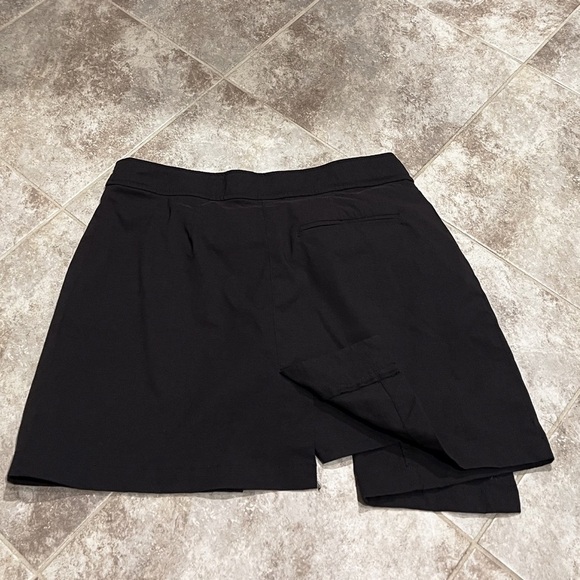 Athleta Wrap Front Athletic Skort Solid Black Pockets Mid Rise Size 4 Stretch - Picture 4 of 9
